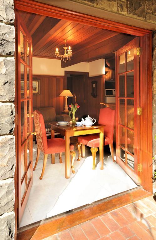مبيت وإفطار أوليندا Mary Cards Coach House المظهر الخارجي الصورة
